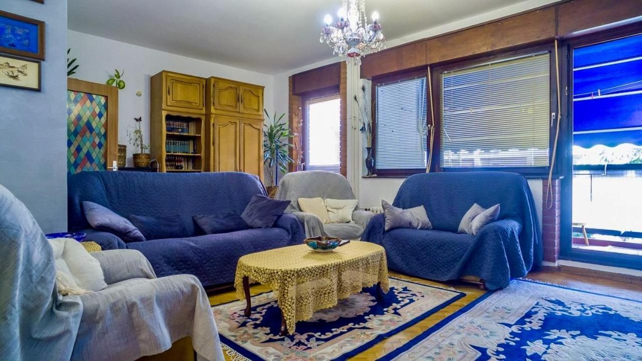 100 M2 Apartment In The Diplomatic Area Beograd Bagian luar foto